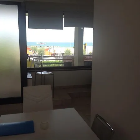 Ostro Libeccio 法诺